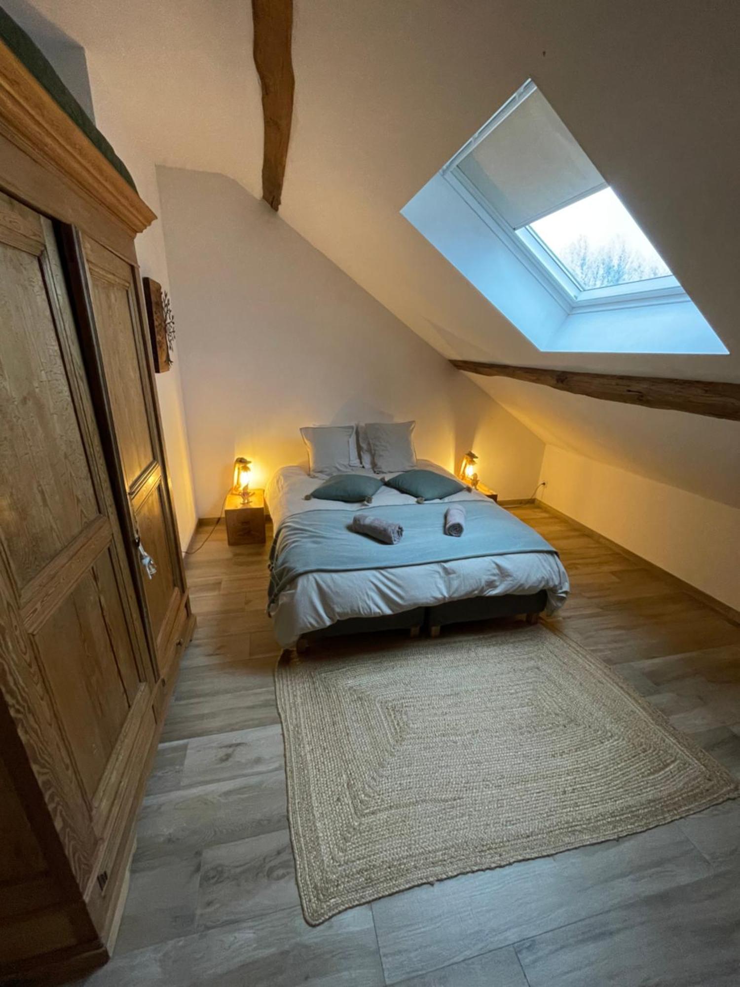 Appartement Le grenier de Charlotte à Libin Extérieur photo